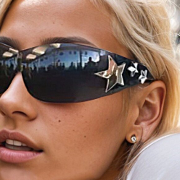 Neiman Marcus Lucine Shooting Star Nero Black Visor Sunglasses - Picture 3 of 5